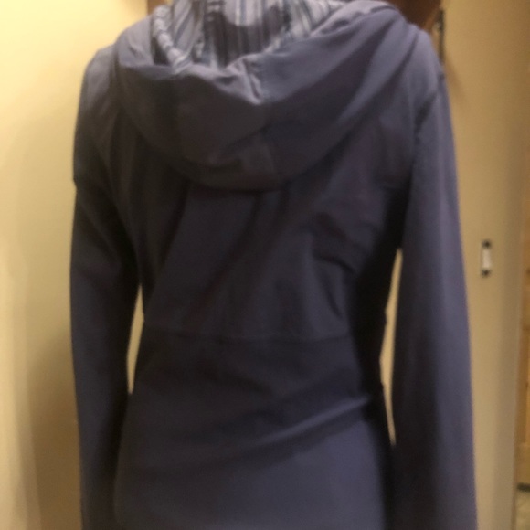 Lulu lemon light jacket - Picture 4 of 5